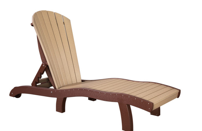 Poly lounge chair.